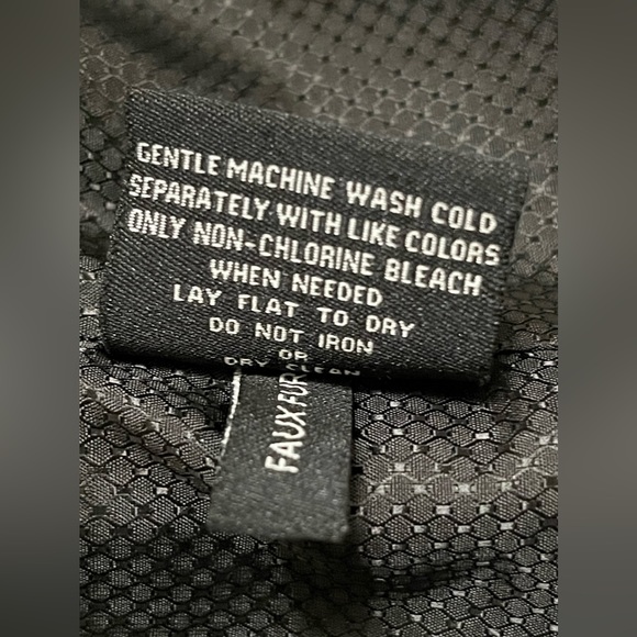 Dale Dressin Brown Zebra Print Faux Fur Cozy Comfy Coat Size Large - Picture 11 of 13